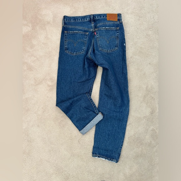 Levi’s 501 Cropped - Picture 2 of 4
